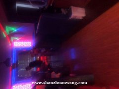 酒吧转让大学 人气旺