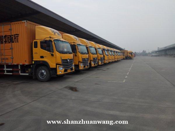 招聘搬运工 住宿+餐补