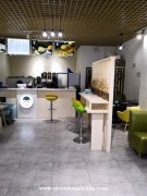 背靠3000住户社区，前靠学校，盈利中奶茶甜品店