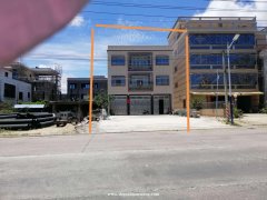 出租刚装修铺面左2间