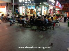 商业步行街的奶茶店转让