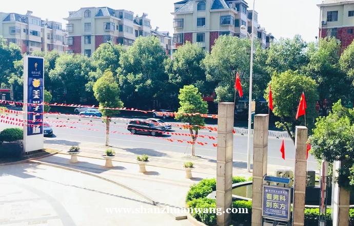 出租锦绣东城商业广场旺铺(无转让费) 出租锦绣东城商业广场旺铺(无转让费)