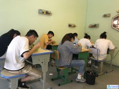 盈利品牌螺蛳粉川音店 技术 设备 房租 接手直接经营