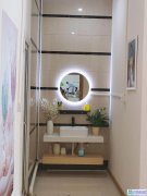 大型小区旺铺美容院转让