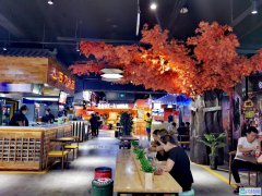 张家口桥东区容辰广场永辉超市黄金档口