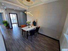 全新婚装三室二卫超低价急售