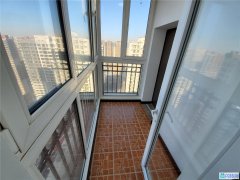 全新婚装三室二卫超低价急售