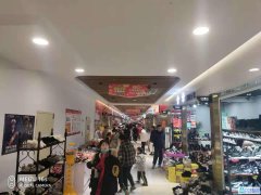 亳州大行广场五楼美食广场 二三楼服饰百货火热招租