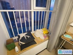 亦庄线小红门地铁站，鸿博家园2期C区精装修主卧飘窗2360，