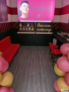 转让浉河新马路临街门面vvild小野电子烟专卖店