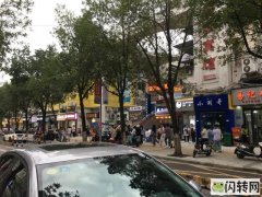 转让万州五桥商业街店铺宾馆