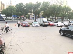 成功转出怡安家园底商烤肉火锅可外摆