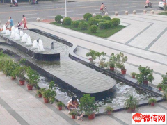 成功转出桃城上海公馆旗舰版北门天天便利店二楼美容店