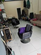 成功转出前进街小学门口对过小芳美业