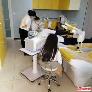 成功转出北斗星城大品牌洗脸美容店洗脸猫