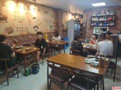 成功转出明月新城底商Park烧烤（紧邻体育公园）