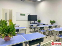 成功转出休闲广场旁精装修培训班