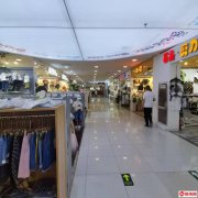 成功转出裕华小商品城三楼童装梦幻小衣橱