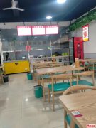 成功转出兴华大街冀新东路东北角北部湾牛肉板面