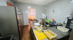 成功转出报社街招贤路口小林卤肉卷饼