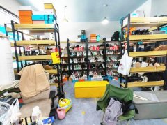 完成报社街信发商厦one-77服装鞋店