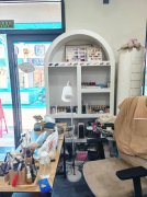 完成报社街信发商厦one-77服装鞋店