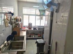 完成康宁街聚华园快餐店青木拾光