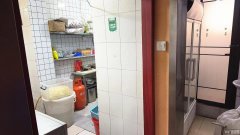 成功转出报社街新华路口东南角甘肃麻辣烫