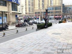 完成汇中广场F座特色米线店