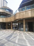 成功出租爱琴海玫瑰天街转角位置商铺