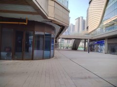 成功出租爱琴海玫瑰天街转角位置商铺