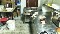 成功转出报社街月租700炒鸡店