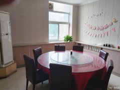 完成人民路新大陆商业广场馄饨馆小炒