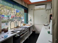 成功转出和平路问津街西南角健饼煎饼