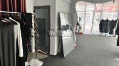 可空转衡百国际旁铭满堂服装美学店