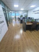出租京华大厦133平写字楼