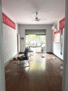 出租中华嘉园门口第一家商铺