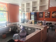 完成中华大街和平路饼乘烧饼夹肉