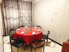 完成中心街和平路东南角荆楚特色菜