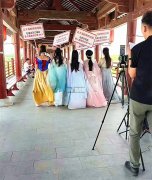 不会拍视频？我来给你惊喜！