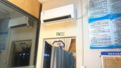 完成育才街和平路拐角山河饼局