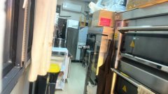 完成育才街和平路拐角山河饼局