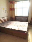 出租和平公寓两室一厅月租700