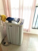 出租和平公寓两室一厅月租700