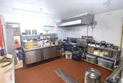 完成和平路自强爱特七楼王者炒饭