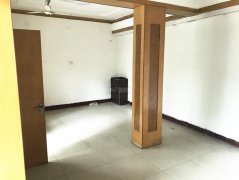 出租定州人民医院东路口拐角商铺