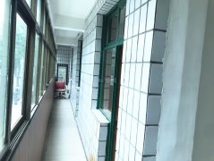 出租定州人民医院东路口拐角商铺