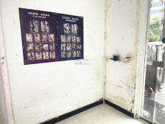 急转中心街新华路无人售货