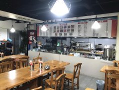 出租人民医院西门对过纯一层商铺