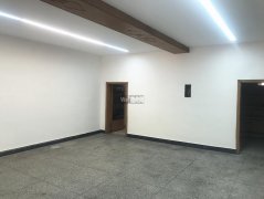 成功出租兴华路温馨家园底商